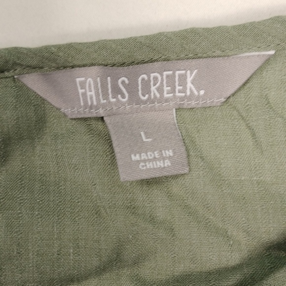 Falls Creek Women's Olive Colored Top Size Large - Picture 2 of 9